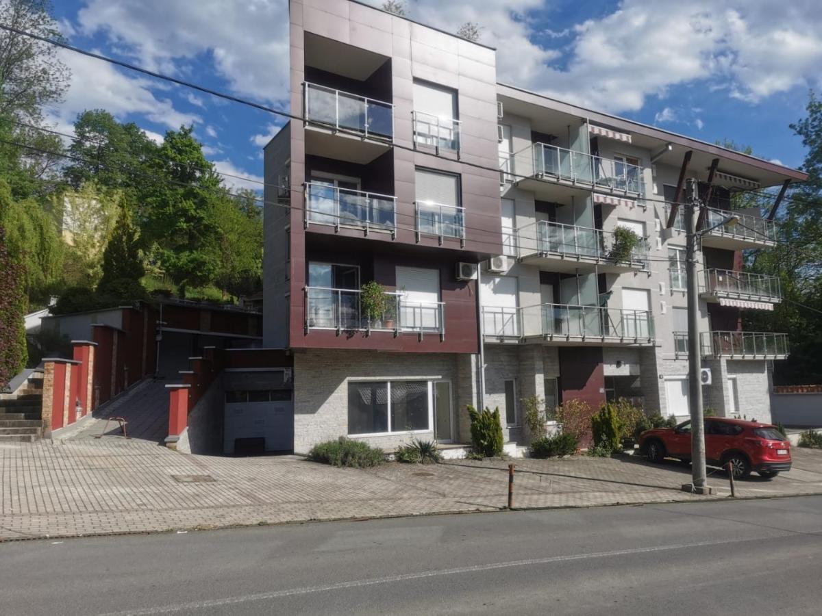 Apartman Japanski Vrt, Centar Vrnjacka Banja Exterior photo
